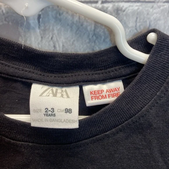 Zara T-shirts - Picture 6 of 9